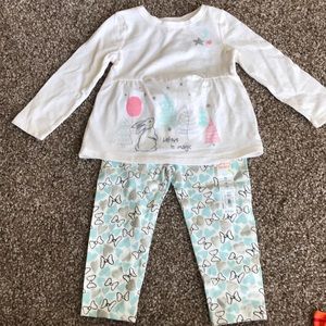Adorable shirt and leggings set, 18months.